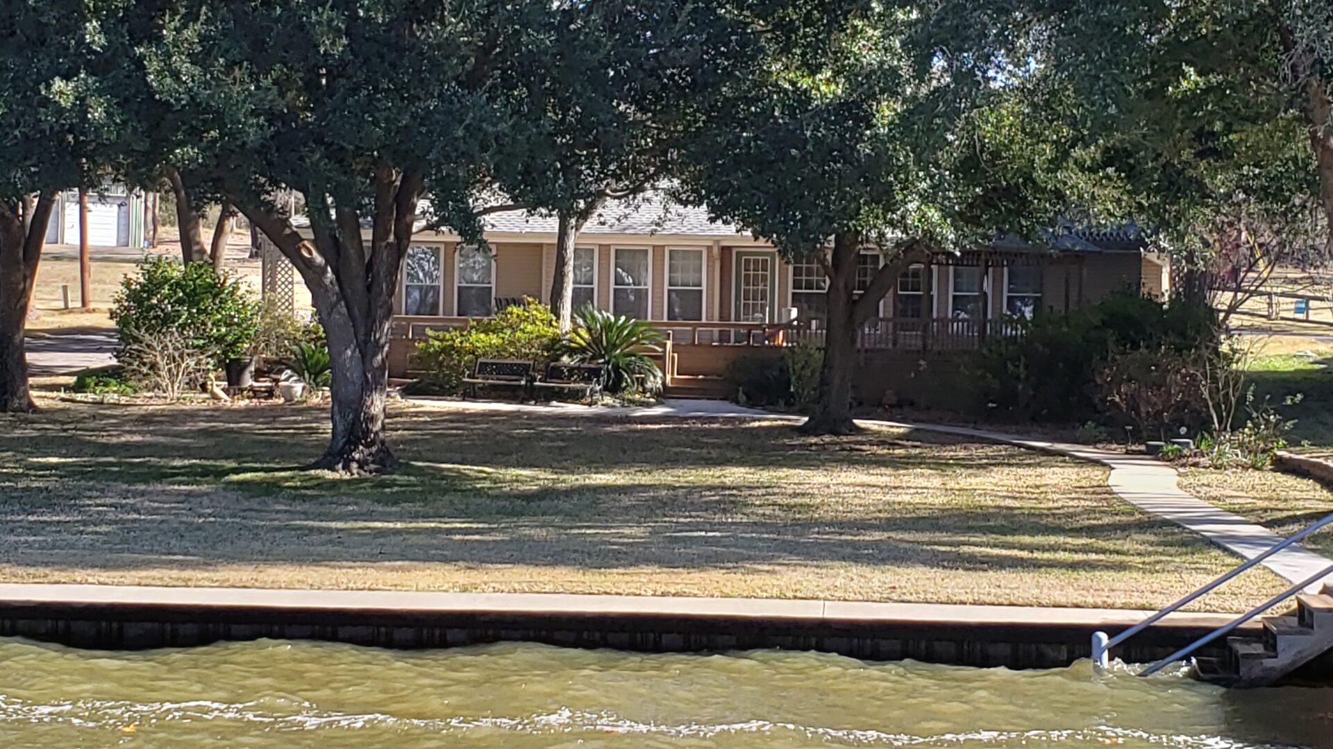 Front view of the house owned by Jessica & Early D.